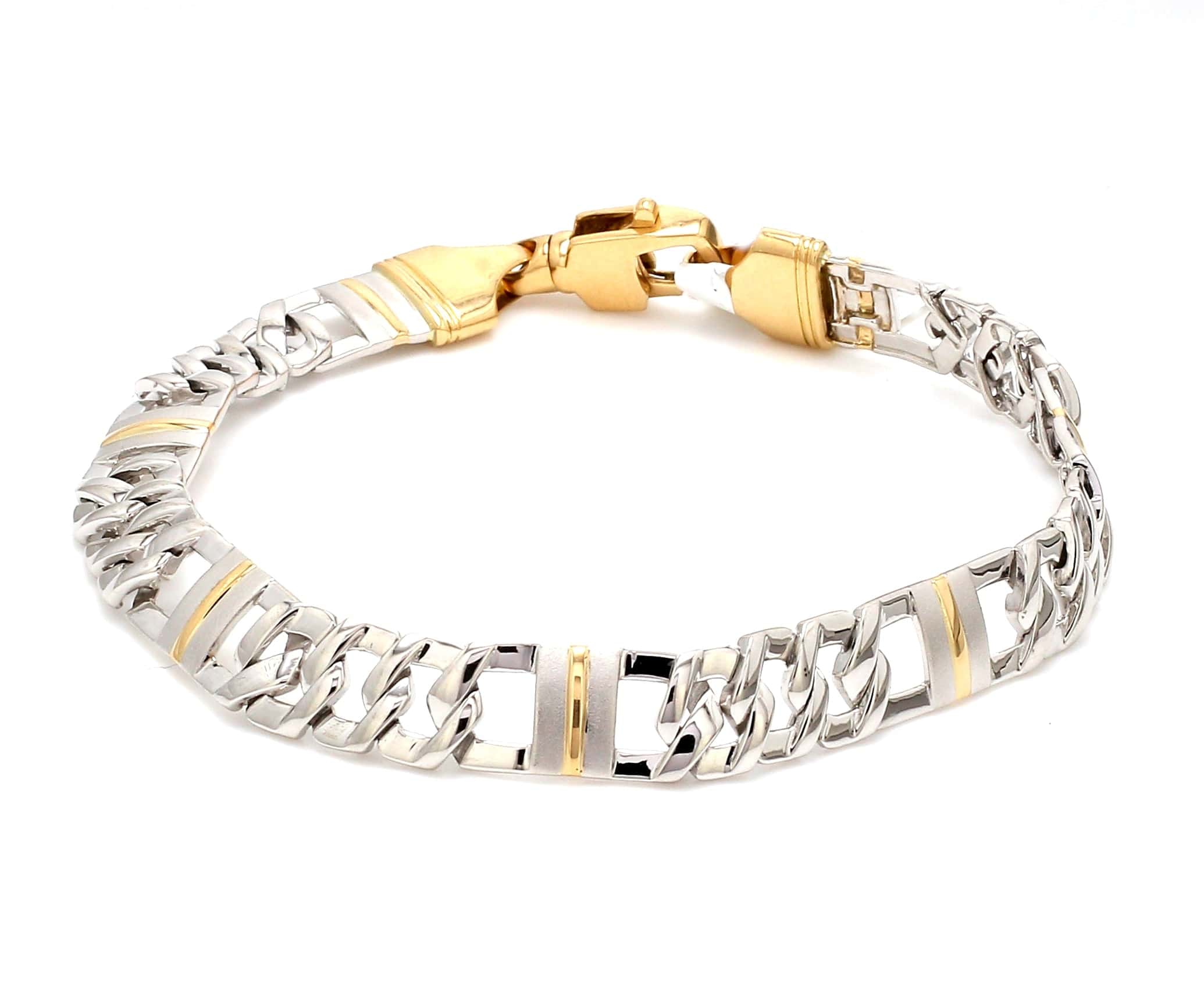 Round 18k Yellow Gold Man's Bracelet With Moissanite Diamond, Weight: 20gm  at Rs 117500 in Surat